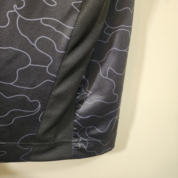 Deolax 1/4 button front abstract design with mesh sides polo shirt men's size XL - Picture 9 of 9